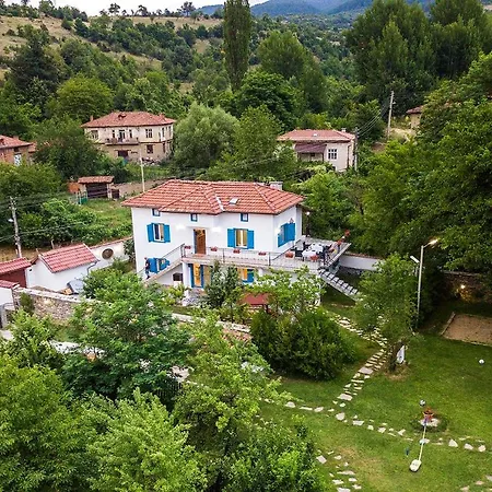 Hills جارمين