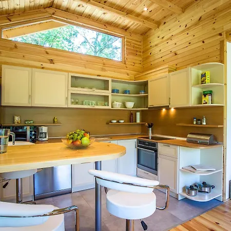 Tatil parkı Hills Garmen