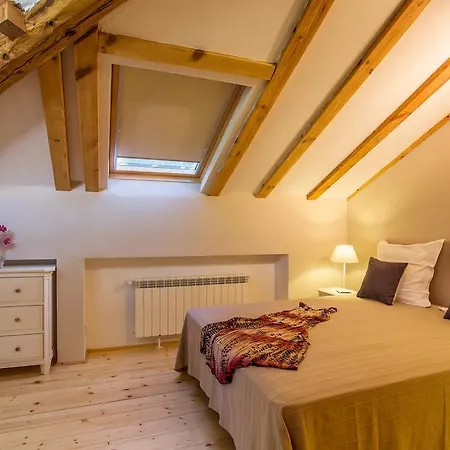 Hills פארק נופש 3*