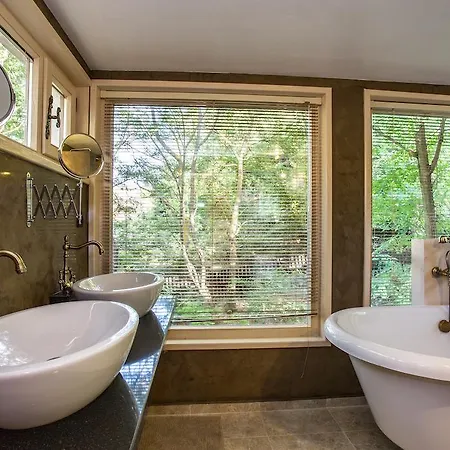 Hills פארק נופש גרמן